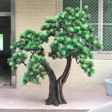 Kína szállító mesterséges örökzöld fenyőfa